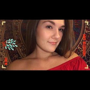 Meet your Posher, Tessa